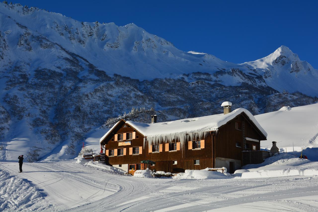 Alm - Chalet Domig Villa Damuels Exterior photo